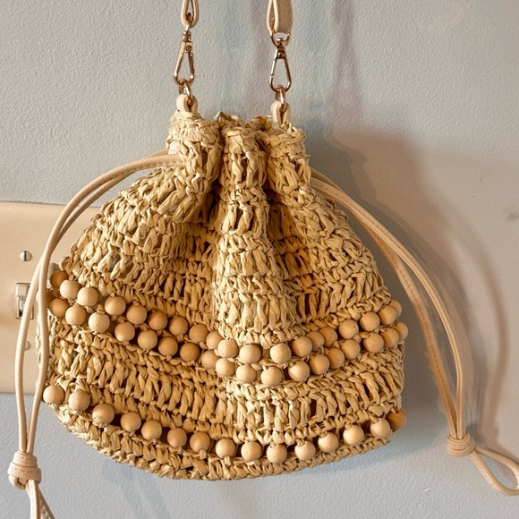 Universal Thread Handbags - Universal Thread Beige Straw Drawstring Shoulder Bag with Wooden Beads